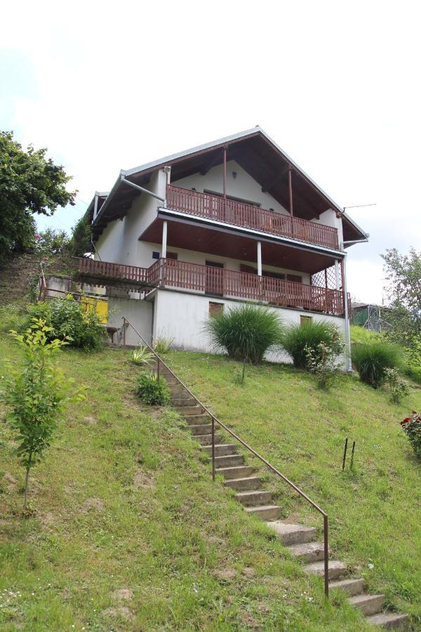 Apartman Dunav Aljmas Luaran gambar