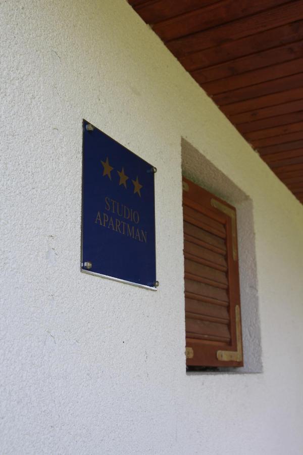 Apartman Dunav Aljmas Luaran gambar